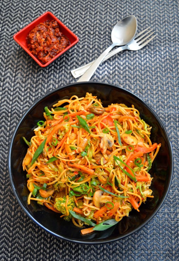 Veg Schezwan Noodles